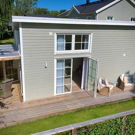 Strandnaera, Pergola, P-Plats I Hoellviken Kültér fotó